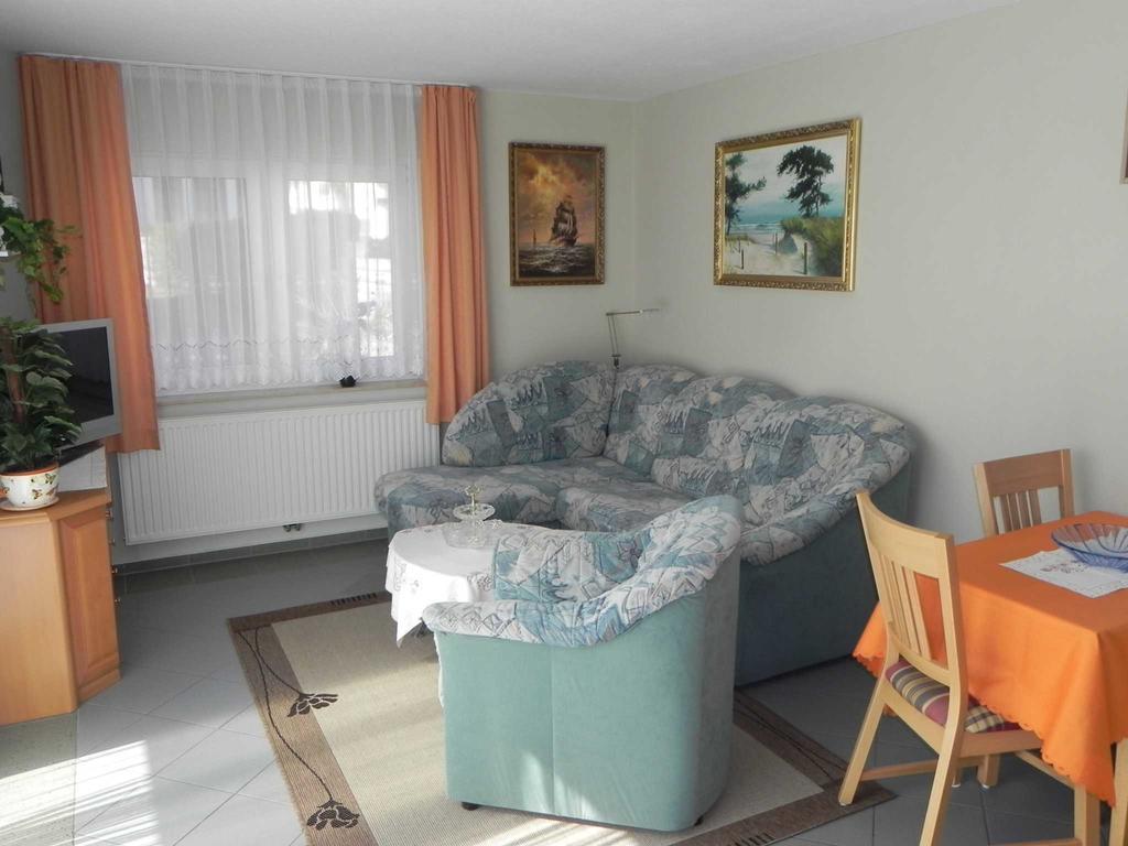 Strandnahe Ferienwohnungen ゼーバート・ヘリングスドルフ 部屋 写真